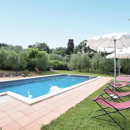 Stunning In 別荘 ルチニャーノ